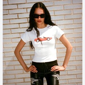 realisation par Topless! White baby tee xxs